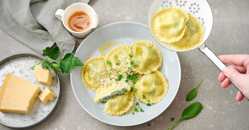 Maak je eigen ravioli met spinazie en ricotta: eenvoudig recept