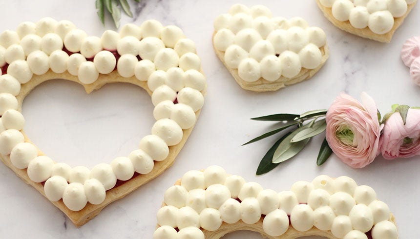 Hartvormige taart in cijfertaartstijl: recept vol liefde