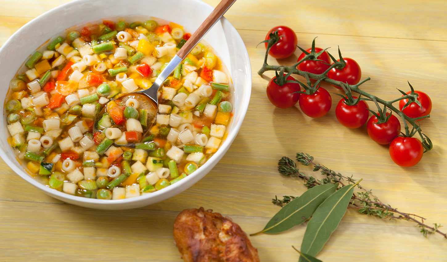 Minestrone aux Légumes : Recette Facile et Délicieuse