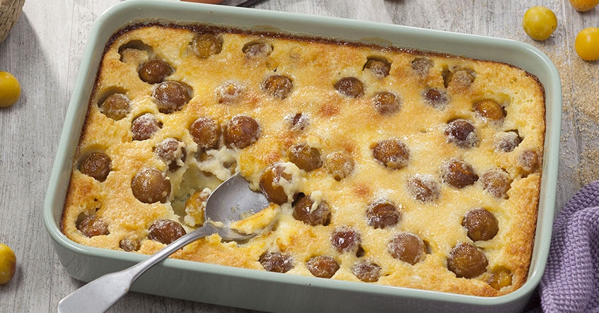 Clafoutis aux Mirabelles et Amandes : Recette Facile et Savoureuse