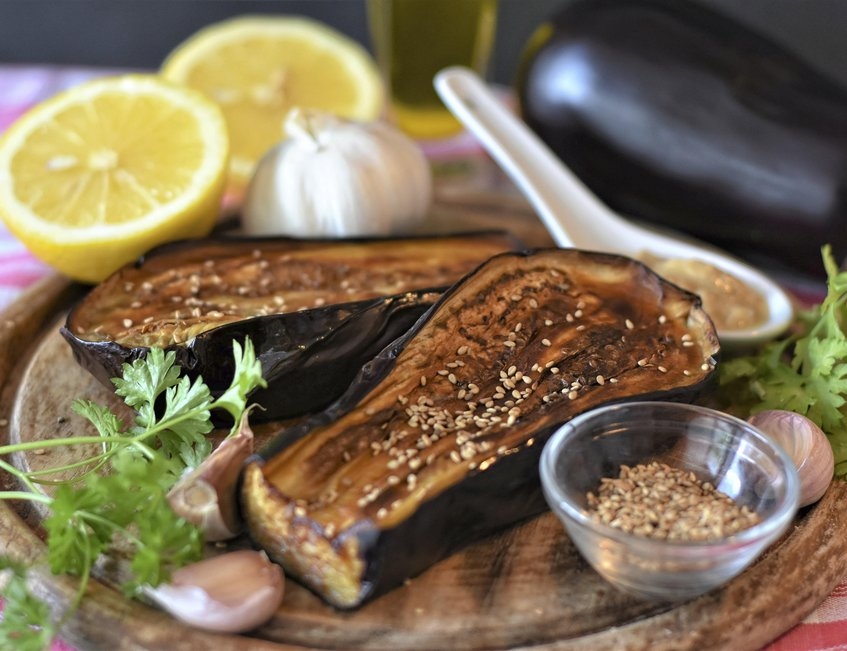 Caviar d’Aubergines au Carvi et Citron Confit : Une Recette Savoureuse et Originale