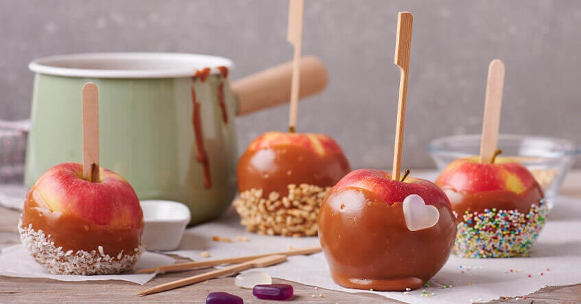 Pommes d’amour au caramel : recette facile