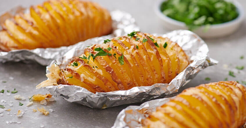 Pommes de terre Hasselback : recette suédoise facile
